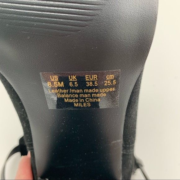 Black Suede Carlos Santana Boots - Picture 6 of 8